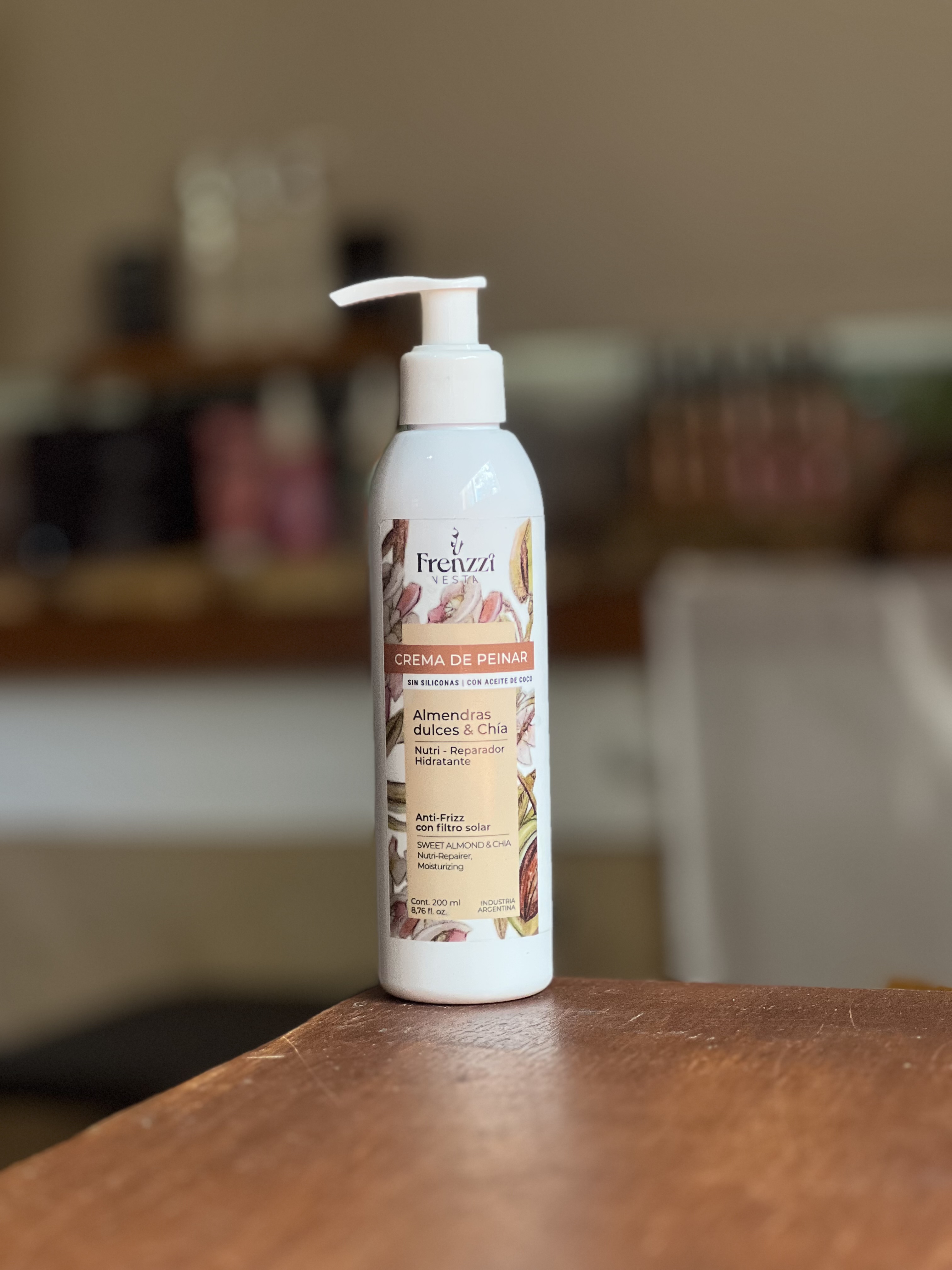 Crema de Peinar Almendras y Chia. 200 ml