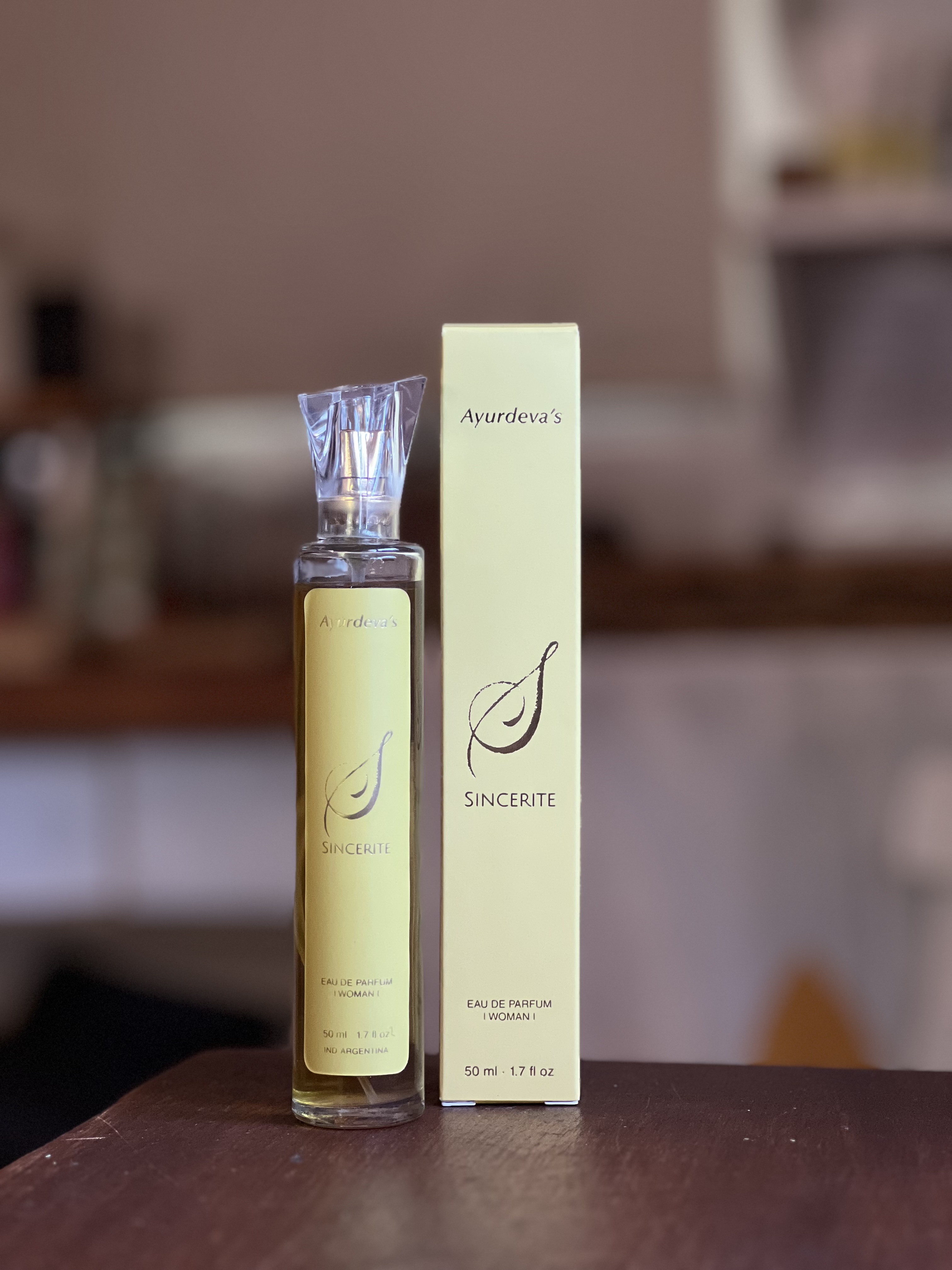 Perfume de Mujer SINCERITE x 50ml