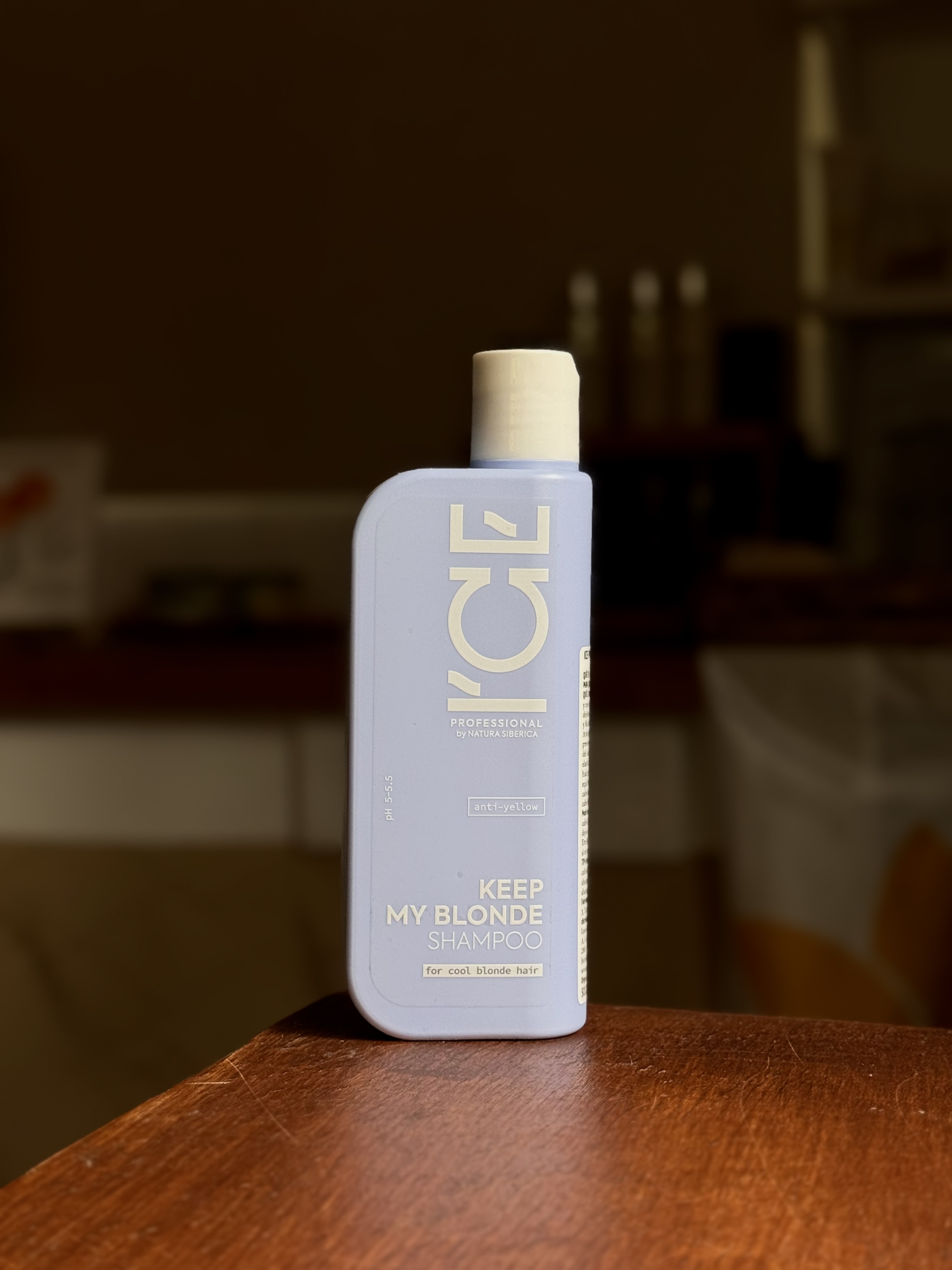 Shampoo Anti Amarillo para Cabello Rubio x 250ml. ICE PROFESSIONAL - Proteje y Neutraliza los Reflej