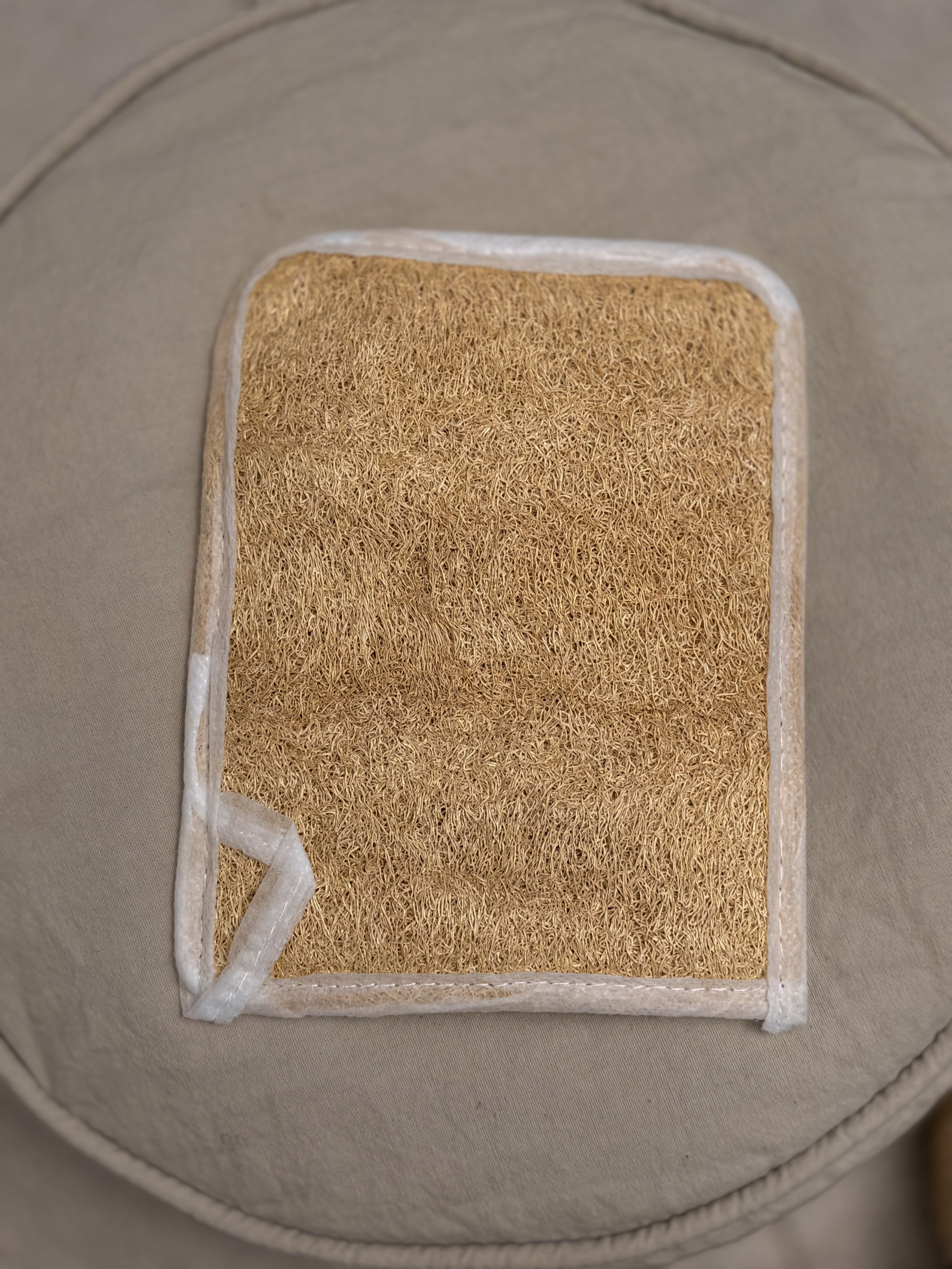 Manopla de Luffa 19 x 15 cm