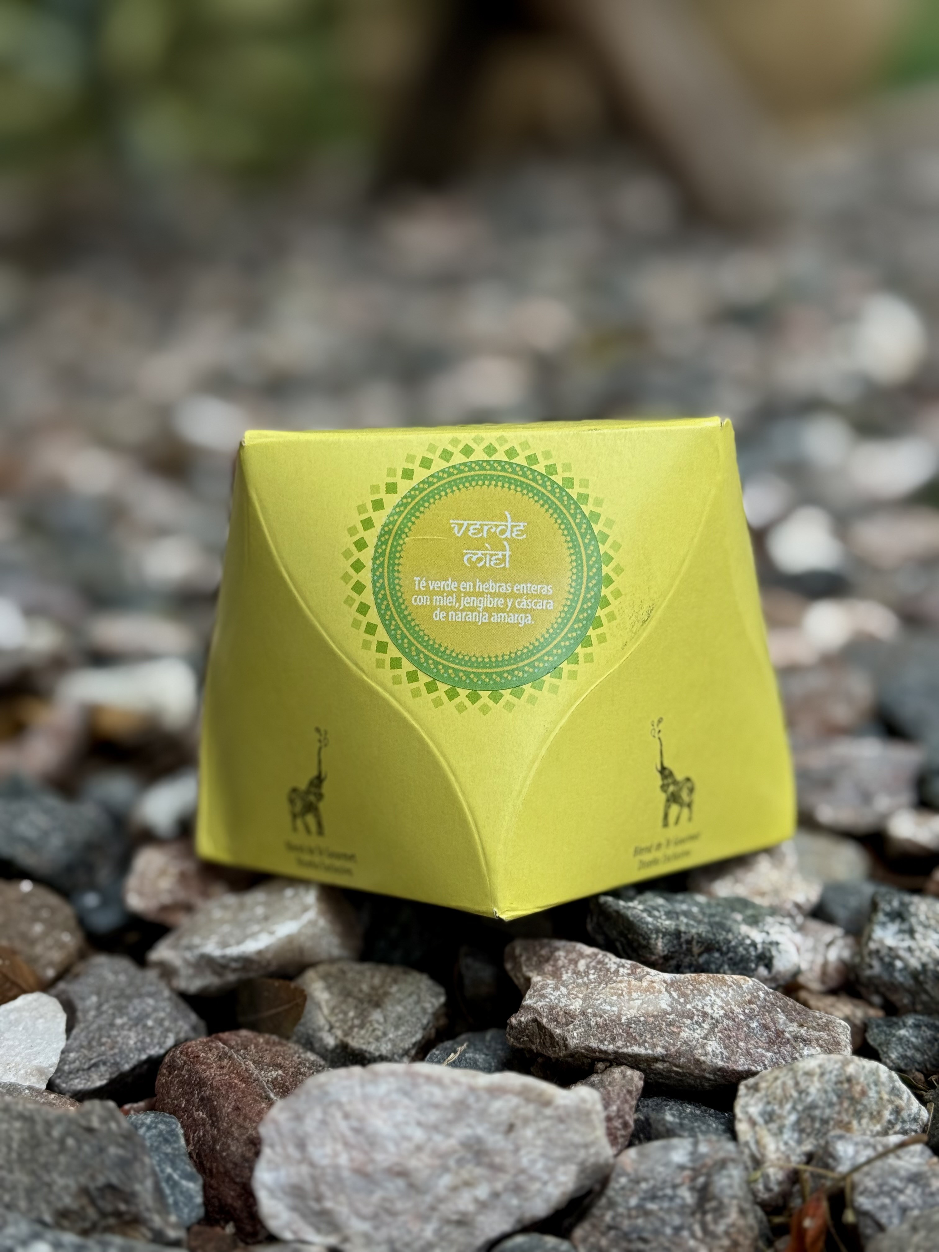 Te Verde en Hebras Nacional x 50g Verde Miel